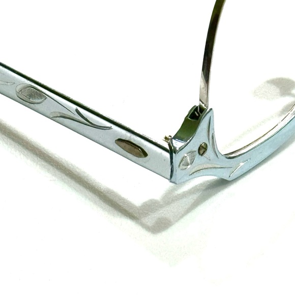 SALE ! Vintage 1960s Baush & Lomb Aluminum Eyeglass frames * Pristine Condition - Picture 6 of 6